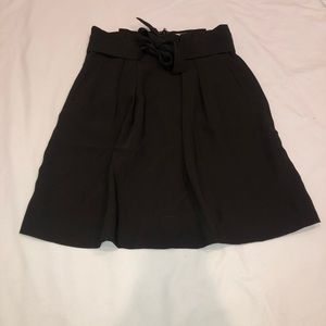 NWT H&M | Black Skirt with bow in front